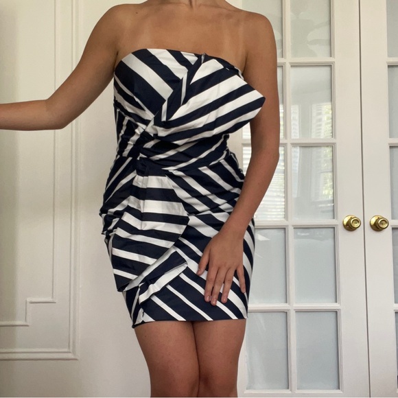 NWT Lauren by Ralph Lauren Navy and White Striped Mini Dress!! - Picture 5 of 6